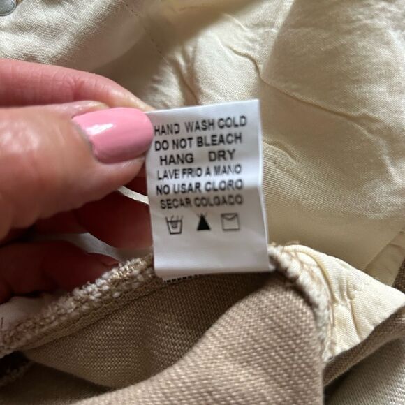 Papermoon Women’s Selma Tan Two Toned Color Block Shorts Size Large NWT - Picture 8 of 12